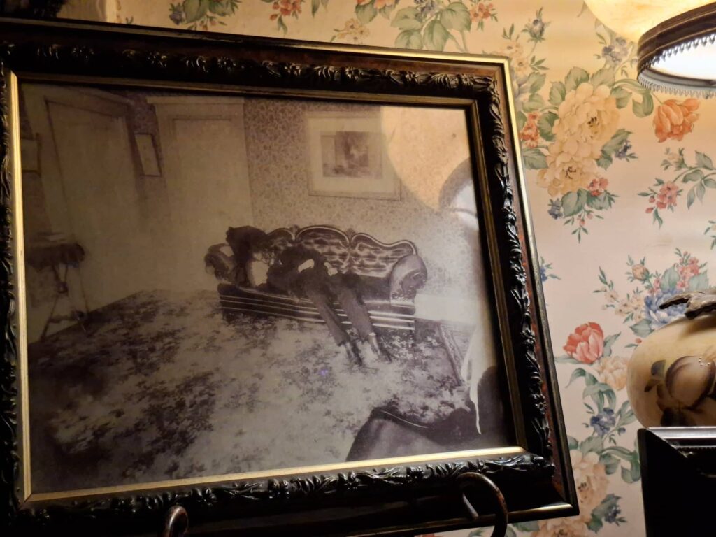 Lizzie Borden house salotto foto