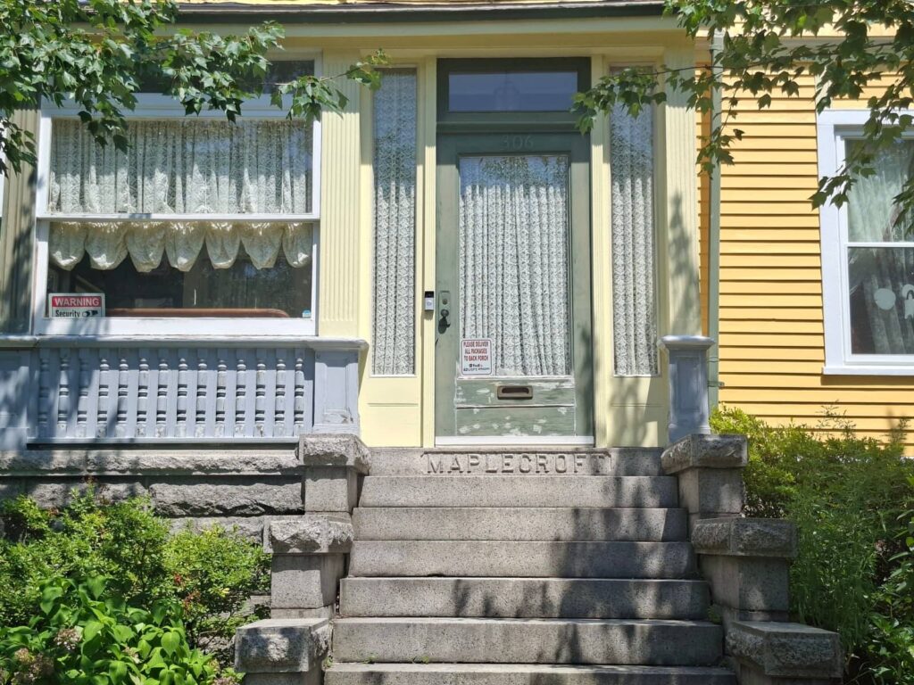 maplecroft, fall river