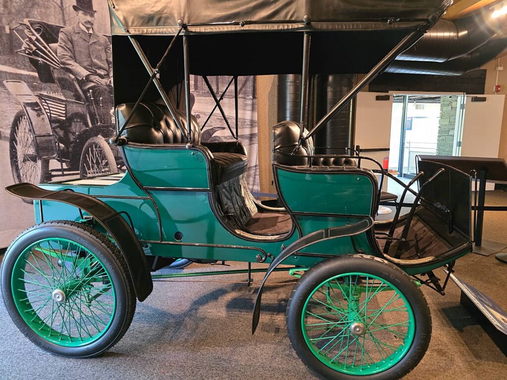Winton Motor Carriage del 1899, heritage museum and gardens