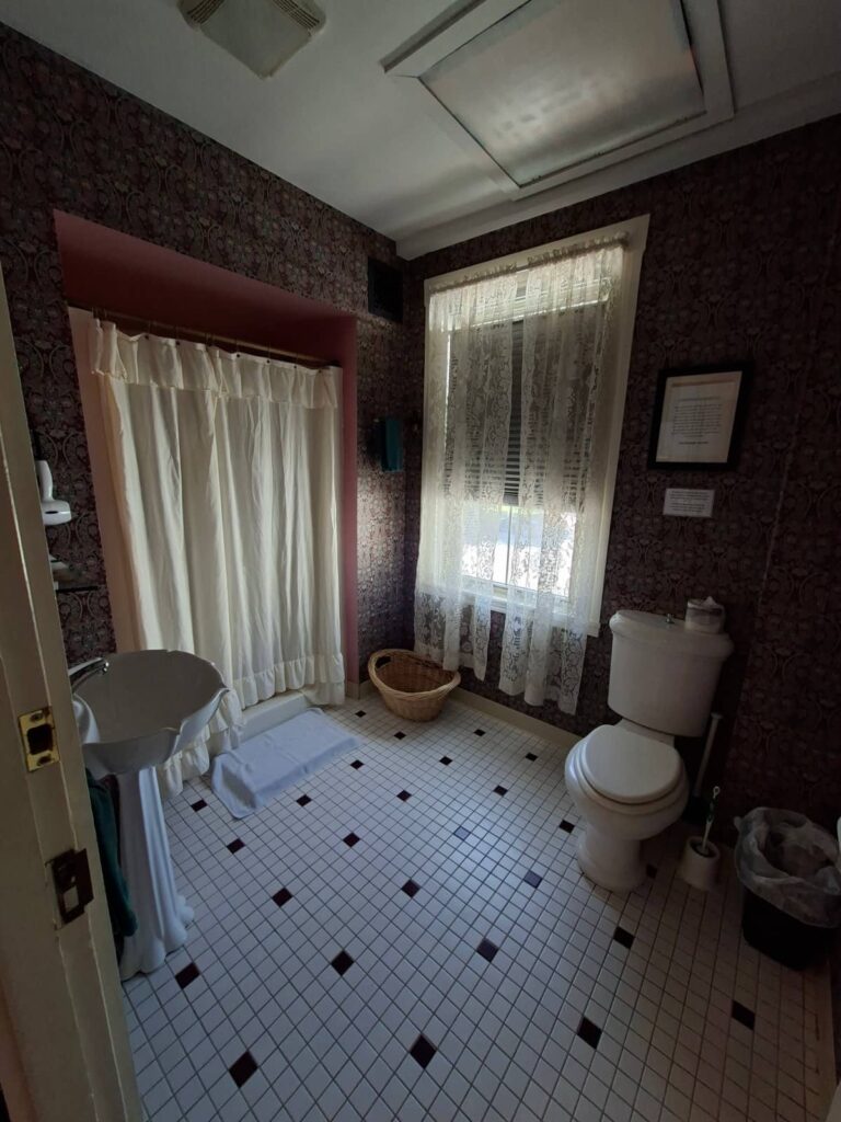 visitare lizzie borden house, fall river 