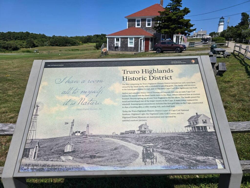 Highland Light a Truro: lo storico faro di Cape Cod salvato dall'oceano 39 Truro Highlands Historic District